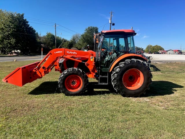 KUBOTA M5-111 4X4