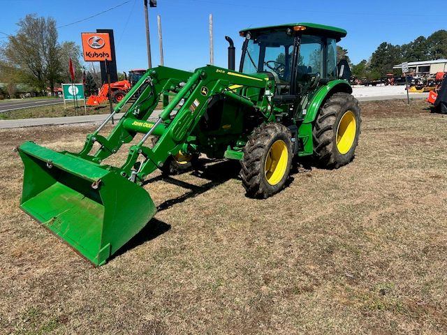 JOHN DEERE 5100E